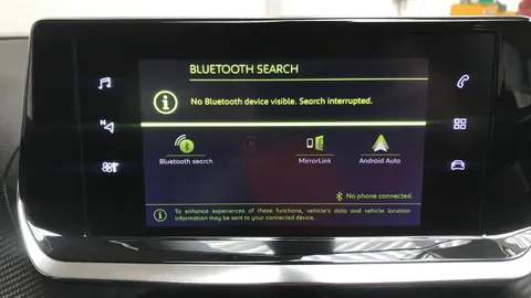 PEUGEOT 2008 1.2 PureTech 130 Allure