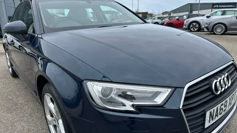 AUDI A3 30 TDI 116 Sport