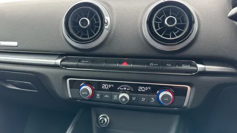 AUDI A3 30 TDI 116 Sport