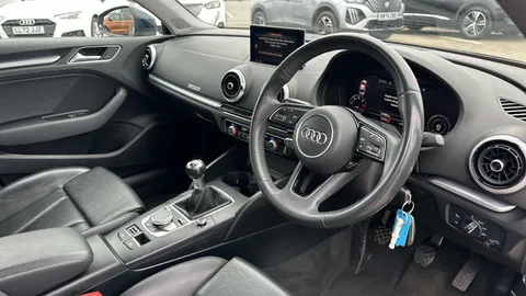 AUDI A3 30 TDI 116 Sport