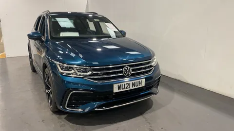 VOLKSWAGEN TIGUAN 2.0 TDI R-Line DSG
