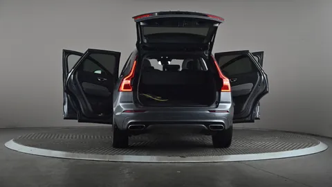 VOLVO XC60 2.0 T8 [390] Hybrid R DESIGN AWD Geartronic