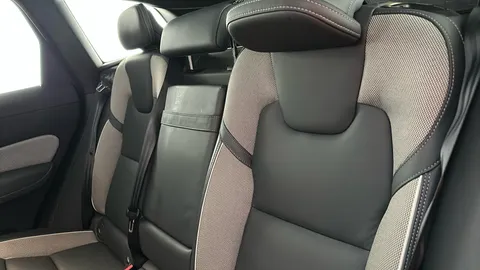 VOLVO XC60 2.0 T8 [390] Hybrid R DESIGN AWD Geartronic