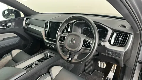 VOLVO XC60 2.0 T8 [390] Hybrid R DESIGN AWD Geartronic