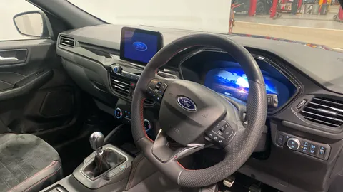 FORD KUGA 1.5 EcoBoost 150 ST-Line Edition