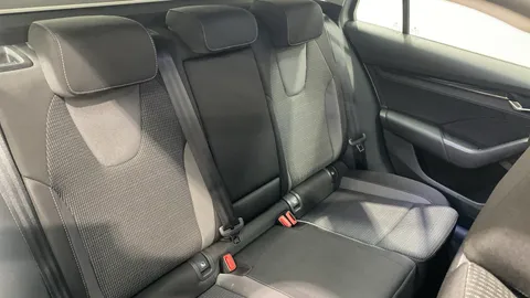 SKODA OCTAVIA 1.0 TSI SE Technology