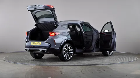 Cupra                     Formentor 1.5 eTSI 150 V2 DSG