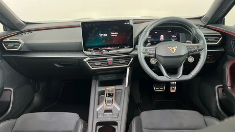 Cupra                     Formentor 1.5 eTSI 150 V2 DSG