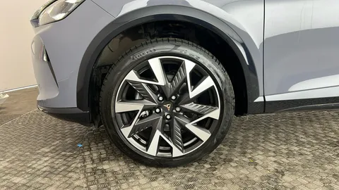 Cupra                     Formentor 1.5 eTSI 150 V2 DSG