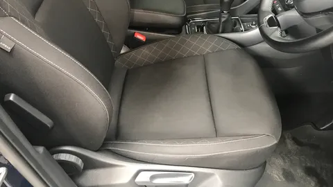 SKODA KAROQ 1.0 TSI 110 SE Technology