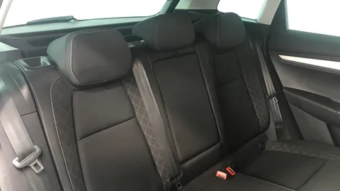 SKODA KAROQ 1.0 TSI 110 SE Technology