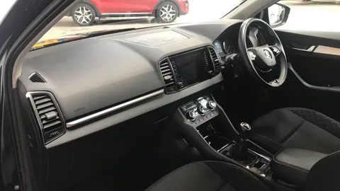 SKODA KAROQ 1.0 TSI 110 SE Technology