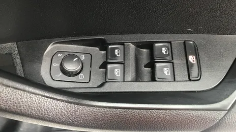 SKODA KAROQ 1.0 TSI 110 SE Technology