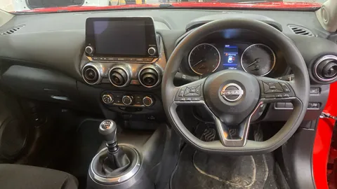 NISSAN JUKE 1.0 DiG-T 114 Acenta