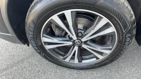 NISSAN X-TRAIL 1.3 DiG-T N-Connecta DCT