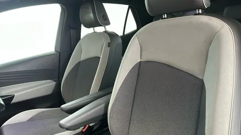 VOLKSWAGEN ID.3 150kW Family Pro Performance 58kWh Auto