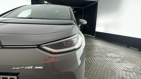 VOLKSWAGEN ID.3 150kW Family Pro Performance 58kWh Auto
