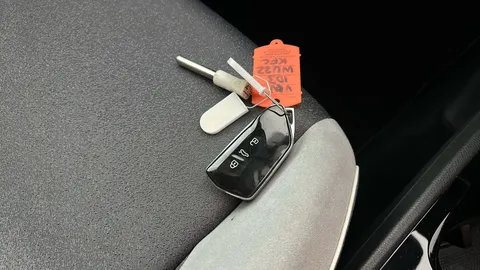 VOLKSWAGEN ID.3 150kW Family Pro Performance 58kWh Auto