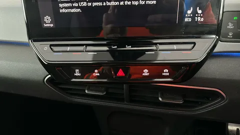 VOLKSWAGEN ID.3 150kW Family Pro Performance 58kWh Auto