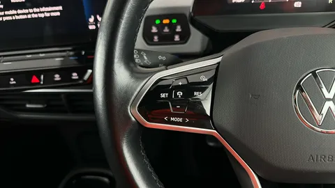 VOLKSWAGEN ID.3 150kW Family Pro Performance 58kWh Auto