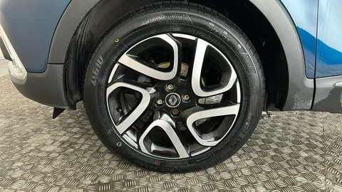 RENAULT CAPTUR 0.9 TCE 90 Iconic