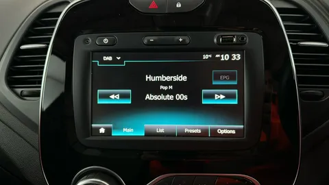 RENAULT CAPTUR 0.9 TCE 90 Iconic