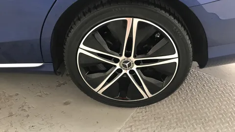 MERCEDES-BENZ C CLASS C220d Sport 9G-Tronic