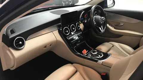 MERCEDES-BENZ C CLASS C220d Sport 9G-Tronic