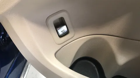 MERCEDES-BENZ C CLASS C220d Sport 9G-Tronic