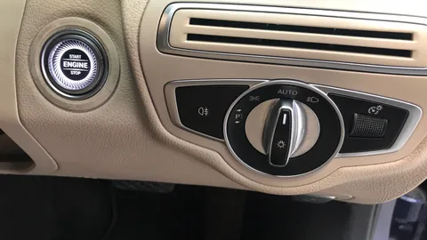 MERCEDES-BENZ C CLASS C220d Sport 9G-Tronic