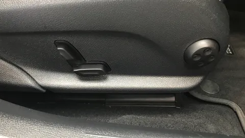 MERCEDES-BENZ C CLASS C220d Sport 9G-Tronic