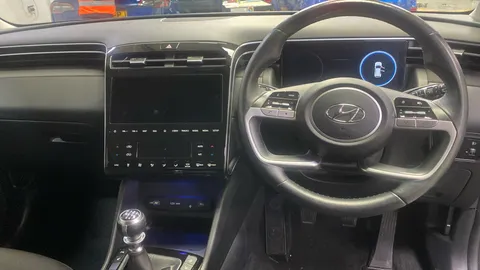 HYUNDAI TUCSON 1.6 TGDi Premium 2WD