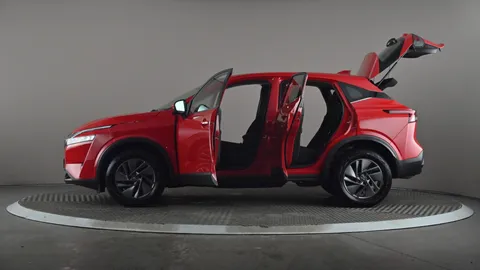 NISSAN QASHQAI 1.3 DiG-T MH Acenta Premium