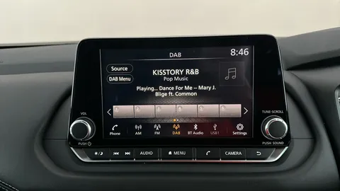 NISSAN QASHQAI 1.3 DiG-T MH Acenta Premium