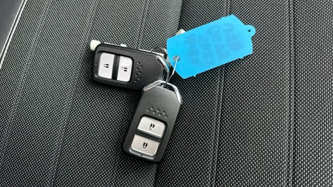 HONDA JAZZ 1.5 i-MMD Hybrid Crosstar Advance eCVT