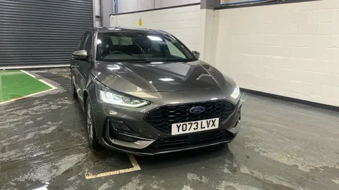 FORD FOCUS 1.0 EcoBoost Hybrid mHEV ST-Line