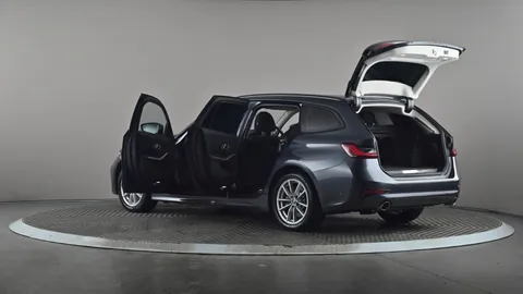 BMW 3 Series 330e SE Pro Step Auto