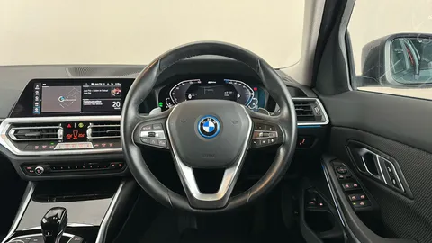 BMW 3 Series 330e SE Pro Step Auto