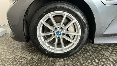 BMW 3 Series 330e SE Pro Step Auto