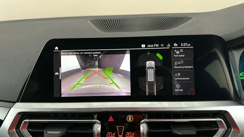 BMW 3 Series 330e SE Pro Step Auto