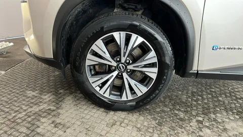 NISSAN X-TRAIL 1.5 E-Power 204 Acenta Premium Xtronic