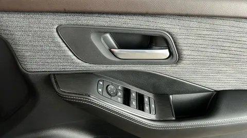 NISSAN X-TRAIL 1.5 E-Power 204 Acenta Premium Xtronic