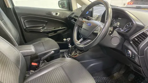 FORD ECOSPORT 1.0 EcoBoost 125 Titanium