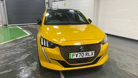 Peugeot 208 100kW GT 50kWh Auto