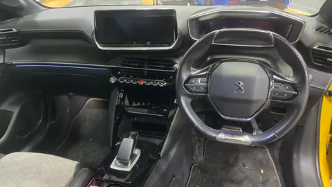 Peugeot 208 100kW GT 50kWh Auto