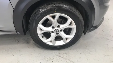 Nissan Juke 1.0 DiG-T N-Connecta