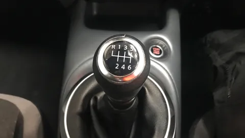 Nissan Juke 1.0 DiG-T N-Connecta