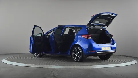 Toyota Auris 1.8 Hybrid Design TSS CVT [Nav]