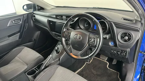 Toyota Auris 1.8 Hybrid Design TSS CVT [Nav]