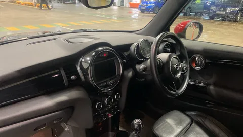 Mini Convertible 2.0 Cooper S Works 210 [Chili Pack]